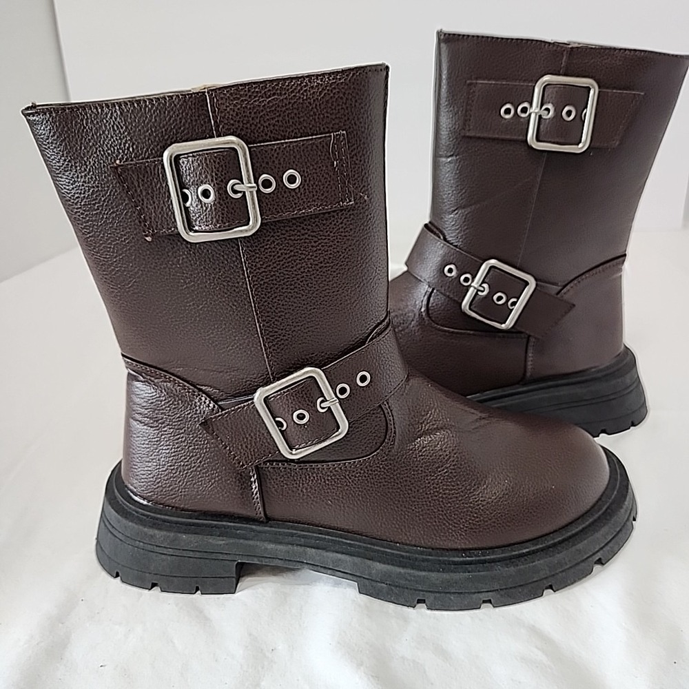 Wild Diva Lounge Osaka Brown Combat Boot W‎ 8 1/2